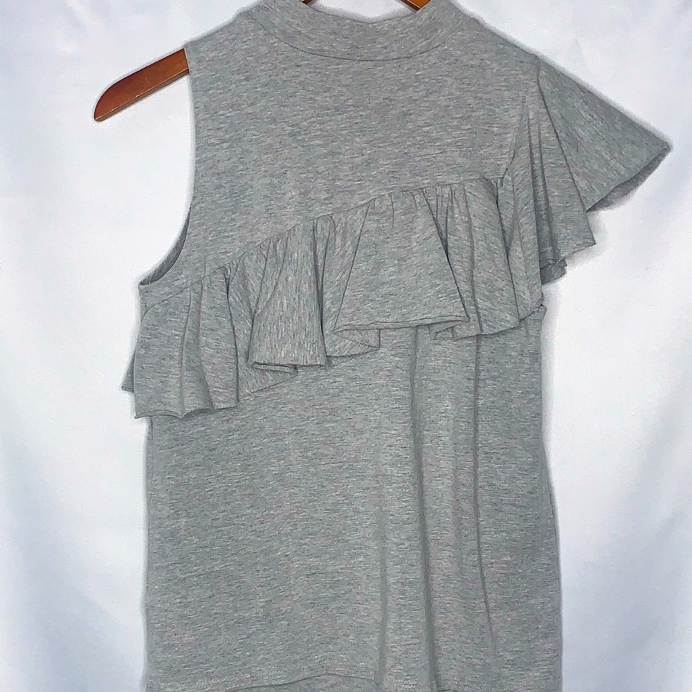 BP Gray Ruffle Top